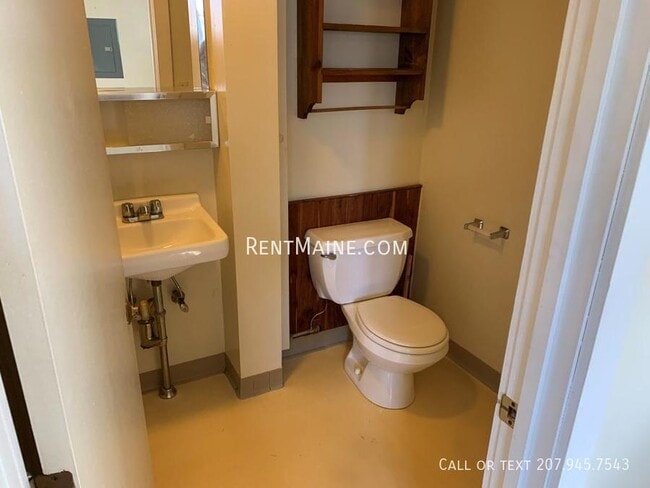 Photo - 2412 Western Ave Unit H