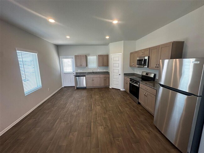 2709 Derwent Dr