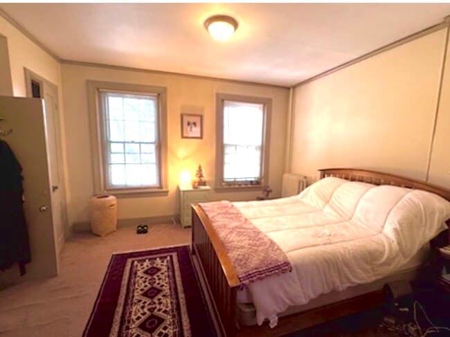 14 W Chestnut St Unit 2