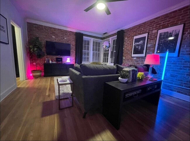 Photo - 411 N 7th St Unidad 1