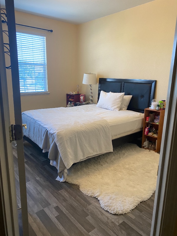 Photo - 1428 Redwood Dr