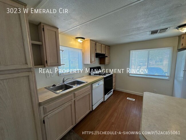Photo - 3023 W Emerald Cir
