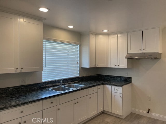 23 Christina St