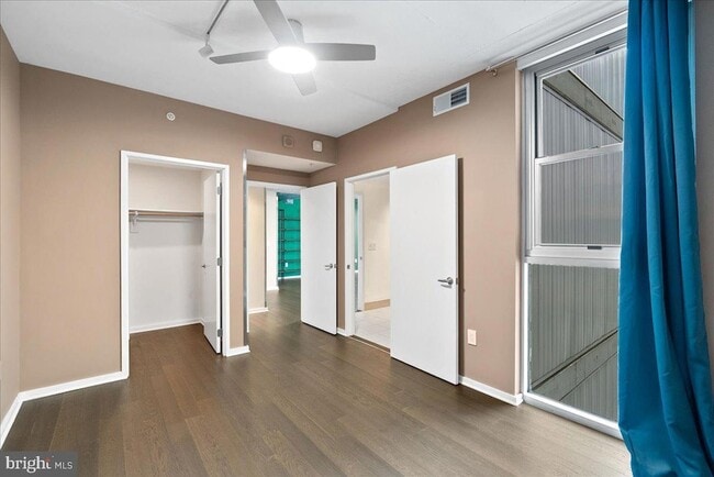 Photo - 3409 Wilson Blvd Unit 412