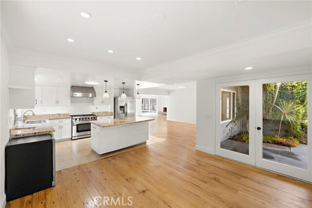 Photo - 273 Cecil Pl