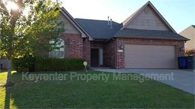 Photo - 4712 S 177th E Pl House