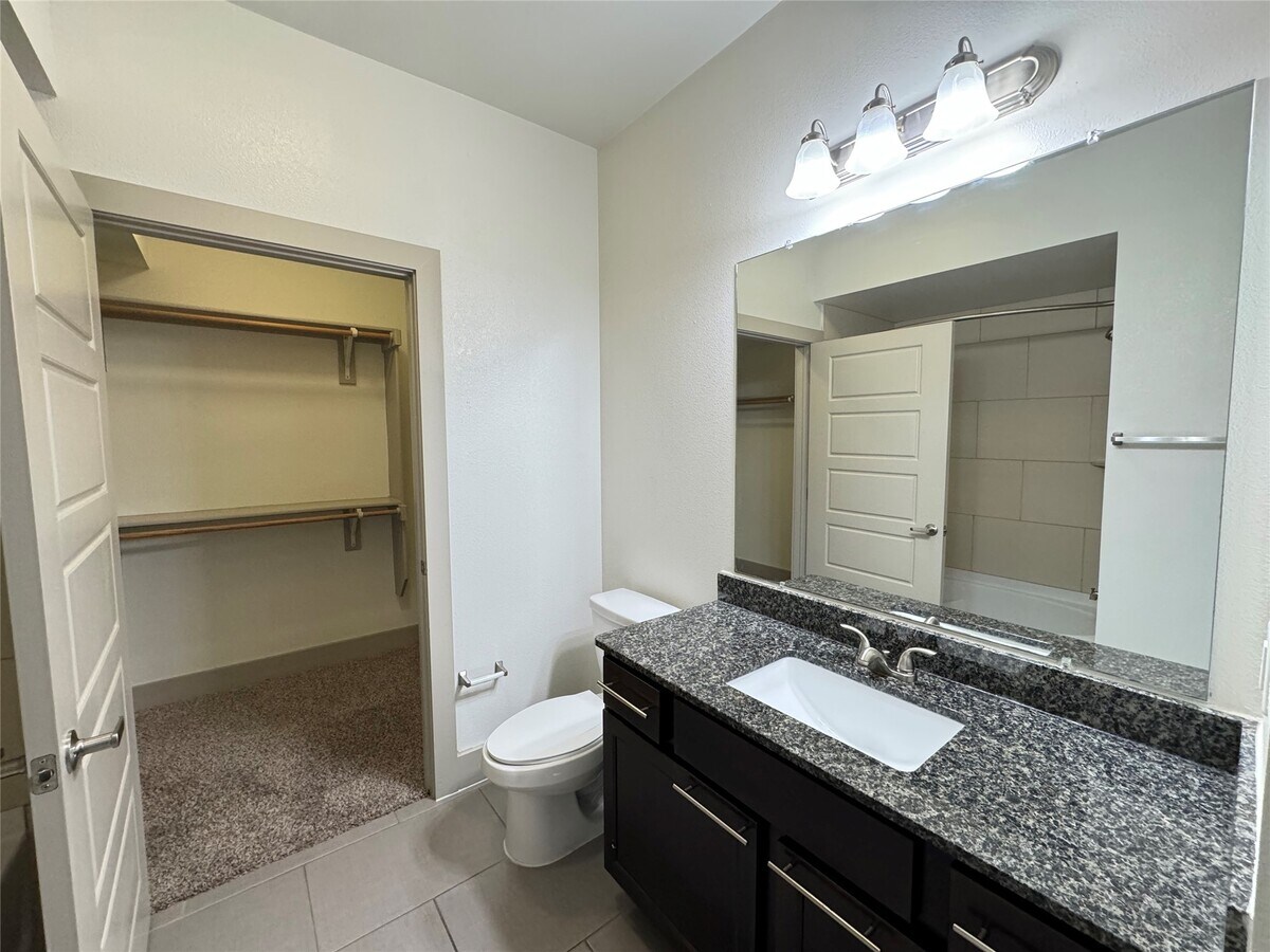 Photo - 145 Heights Blvd Unit 117