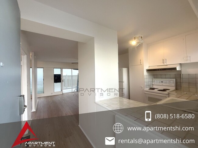 Building Photo - PLEASE VIEW FULL AD FOR DETAILS* $995 1ST MONTH! FANTASTIC! 1 BD / 1 BA / 1 PK | UH MANOA | UNIVE... Unit 111