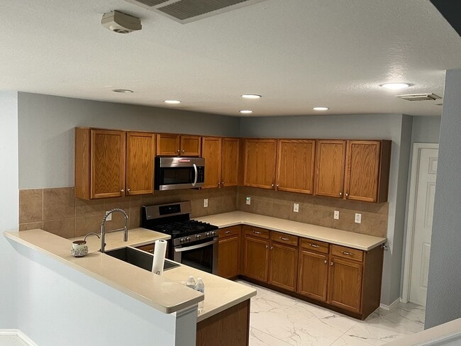 Building Photo - 5702 La Crema