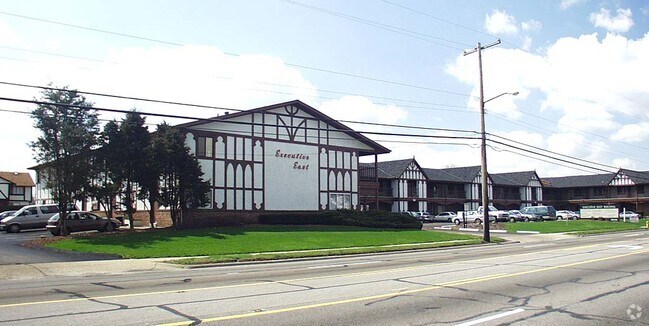 Executive East - Executive East Commercial Suites