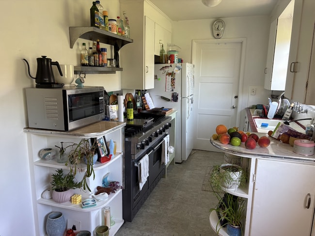 Photo - 407 W Anapamu St