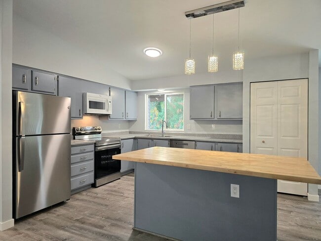 Photo - 4 Bedroom 3 Bath in Lake Forest Park