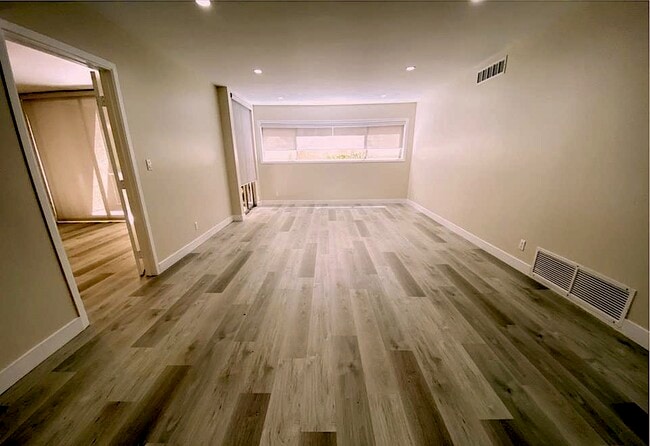 Photo - 408 N Palm Dr Unidad #102