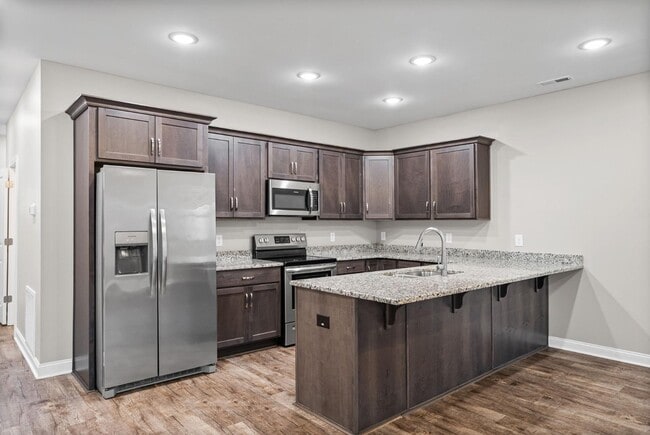 Photo - 1172 Meadowhill Ln