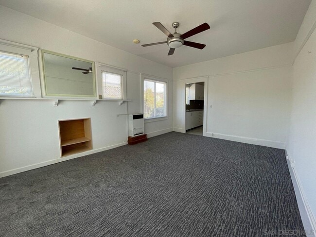 Photo - 2842 Copley Ave