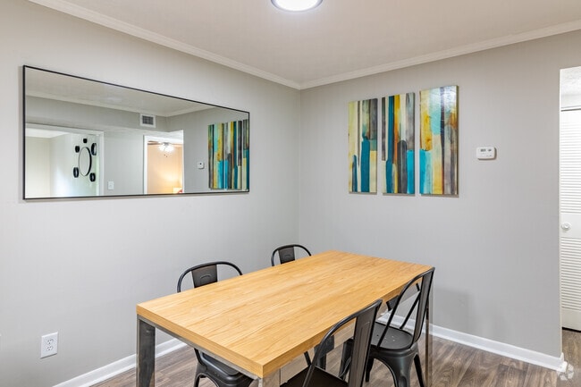 1BR, 1BA - 786SF (Type A1)