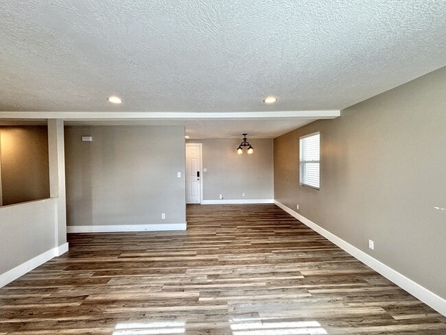 Photo - 3498 Valley Heights Dr