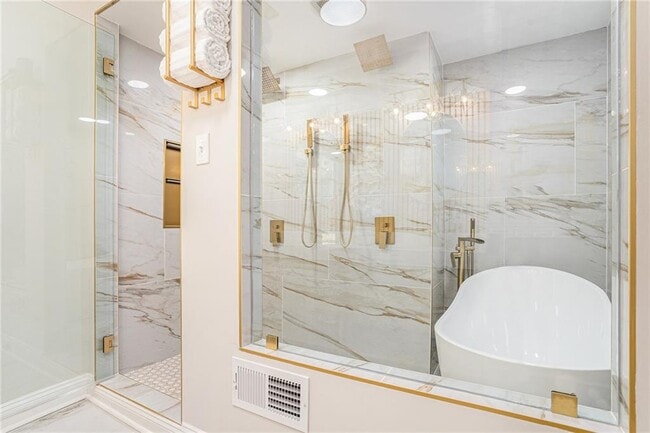 Photo - 2794 Mitchell Dr