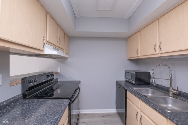 Photo - 8283 Sobax Dr