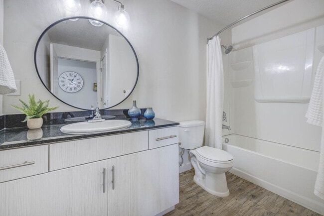 Rockledge at Quarry Bend apartments — community photo