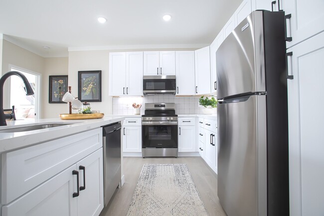 Photo - Relay 129 Apartments & Townhomes