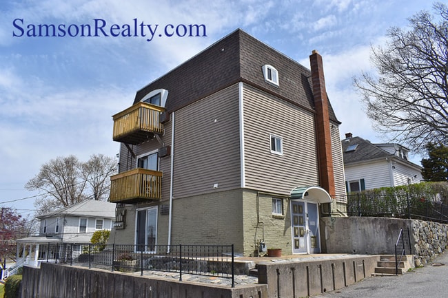 Photo - 5 Woodward Ave Unit 1