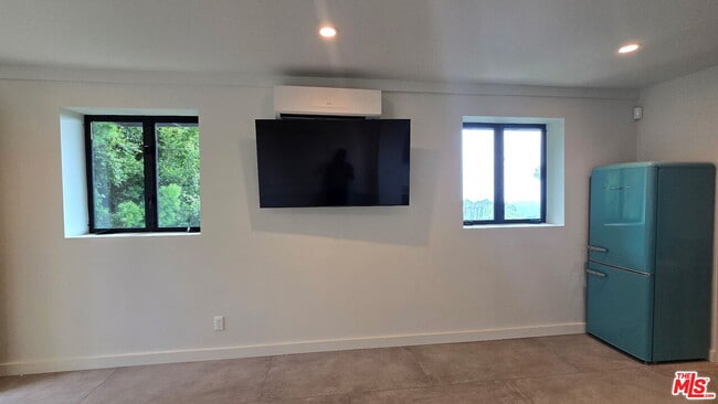 Photo - 8718 St Ives Dr