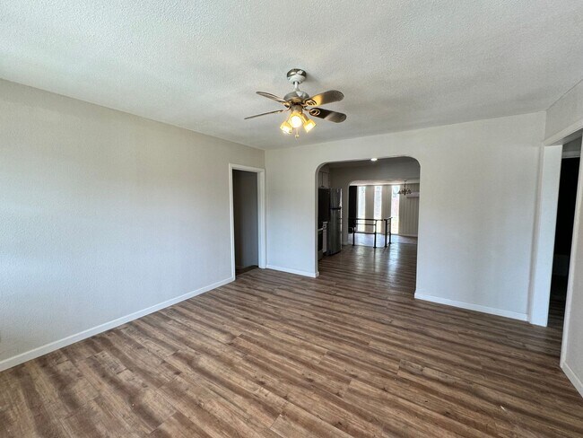 Photo - MOVE IN SPECIAL 4 Bedroom 2 bath