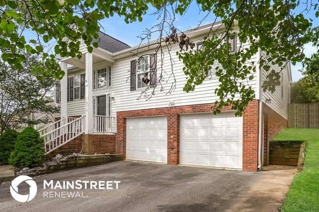 Photo - 618 Asheby Woods Rd