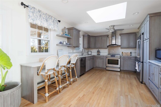 Photo - 129 Lynncliff Rd