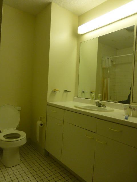Photo - 152 N Beacon St Unidad B1