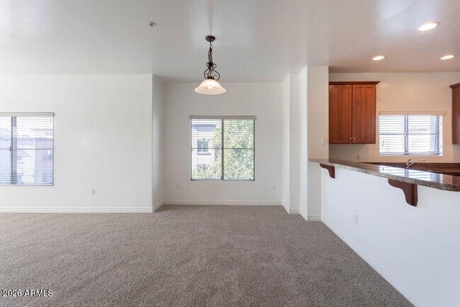 Photo - 5450 E Deer Valley Dr Unidad 4198