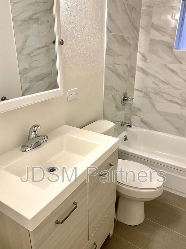 Photo - 1415 N Pearl St