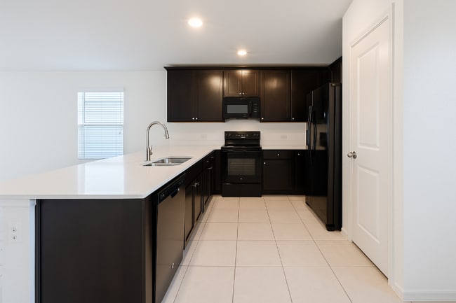 Photo - 108 Jasmine Dr