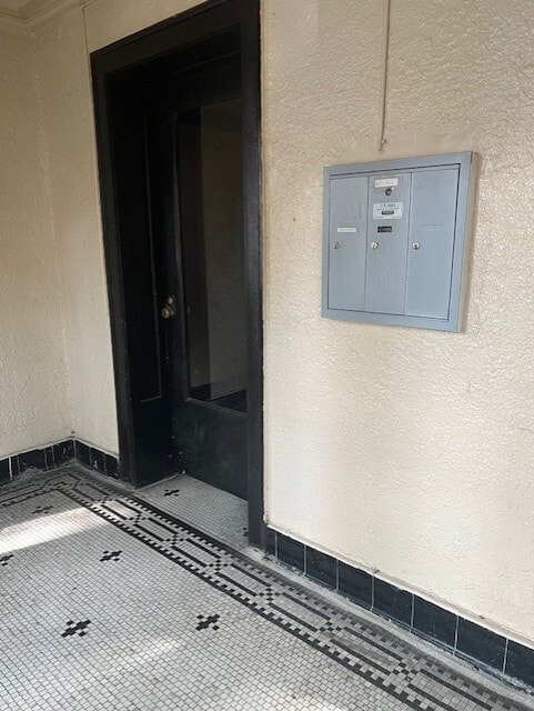 Photo - 8116 S Ingleside Ave