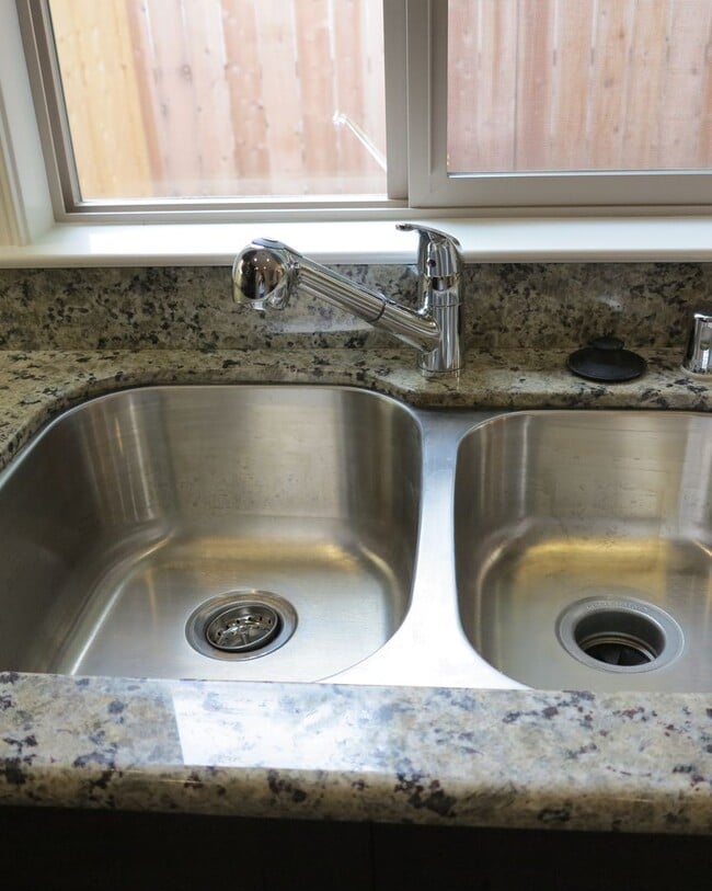 Photo - Charming 3 Bedroom & 2.5 Bathroom Available in Atascadero!