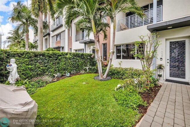 Photo - 1045 NE 18th Ave