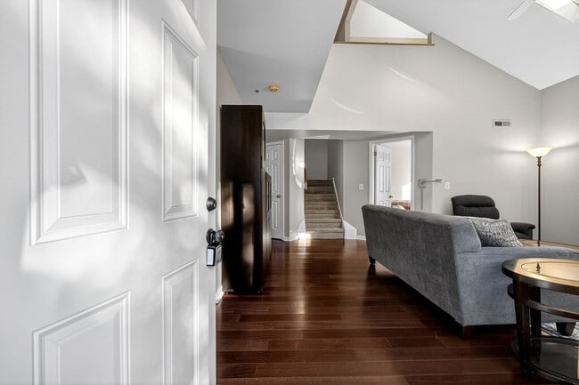 Photo - Creekside 1st floor unit Showing Saturday 1/31 10am-10:15am