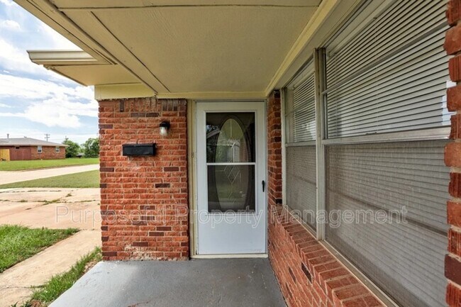 Photo - 3009 SE 20th St