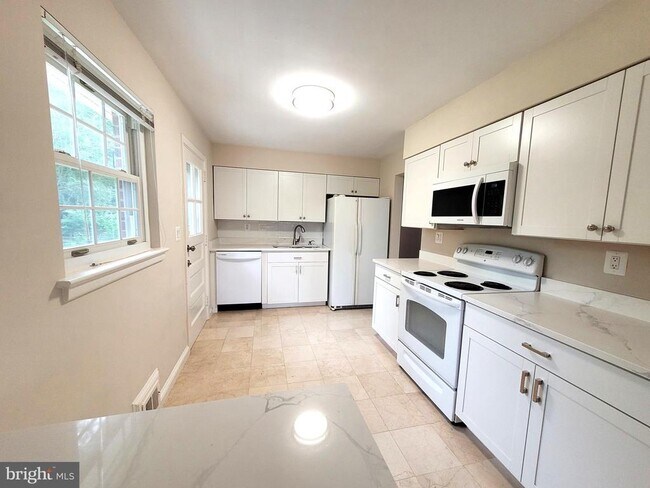 Photo - 3211 Korte Ct
