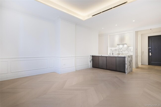 Building Photo - 108 Leonard St Unit 12R