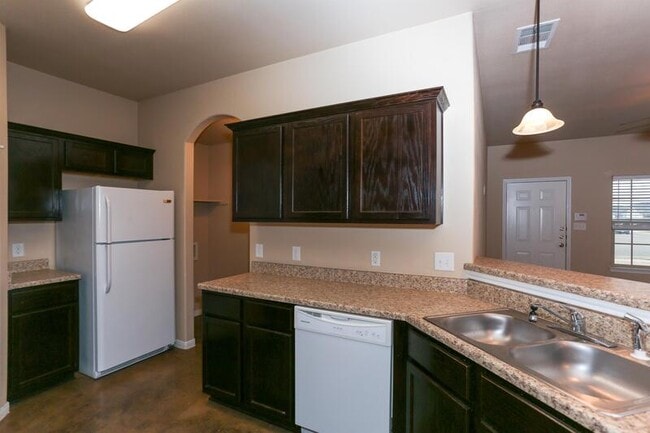 Photo - 4409 Cambridge Dr Unit A