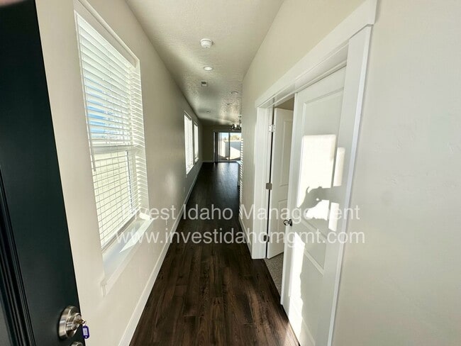 Photo - Beautiful Newer Home in Meridian Built in 2024