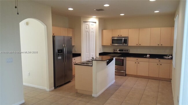 Photo - 2853 SW 85th Ave