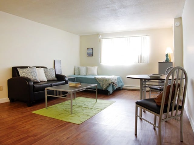 Photo - University Terrace Apartments