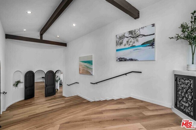 Photo - 350 Bellino Dr