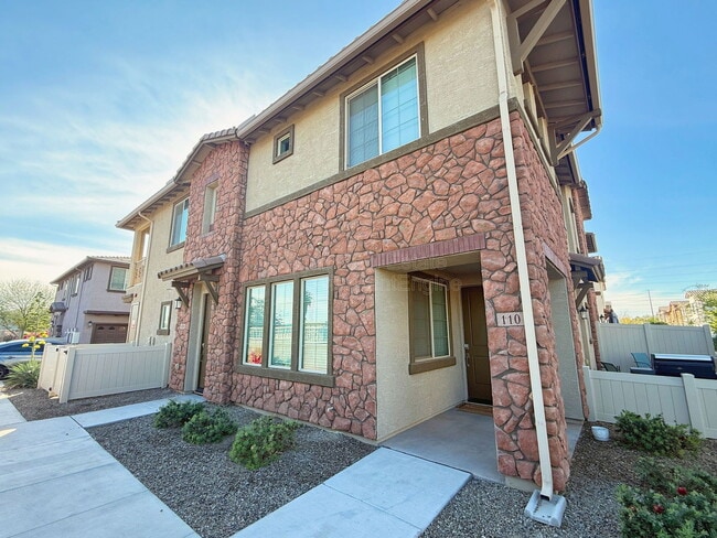 Photo - 4100 S Pinelake Way