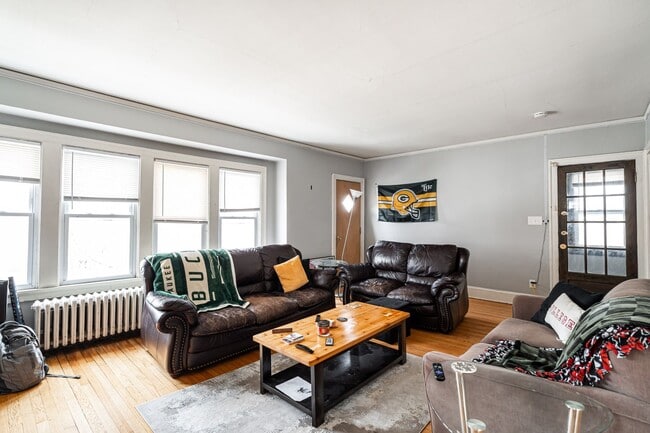 Photo - Downer Upper house