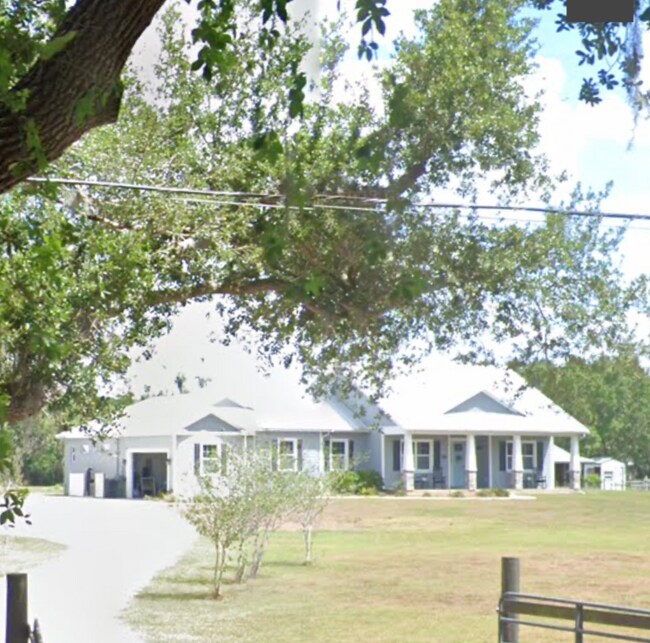 Photo - 6930 Moran Rd