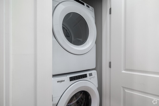 1BR, 1BA - 765SF - Laundry Room